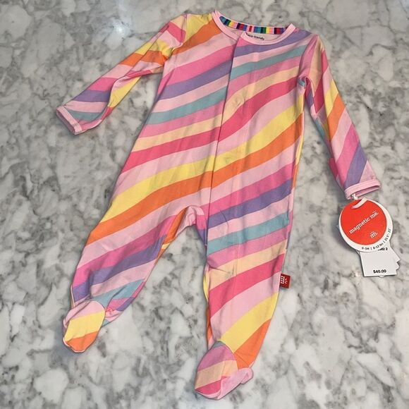 NWT MAGNETIC ME COLORFUL MODAL FOOTIE - Picture 1 of 8